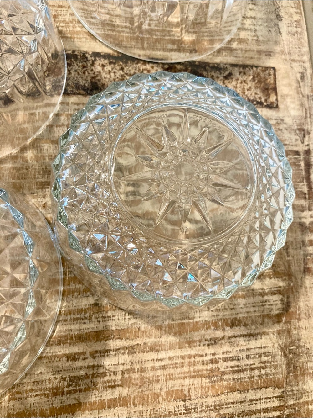 Arcoroc Small Clear Glass Dessert Bowls - Set of 7 - USA and France Mix - Picture 13 of 13